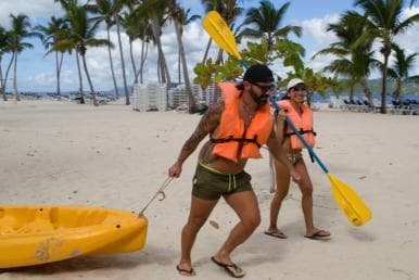 Samana Bay: Cayo Levantado Snorkeling and Kayaking Tour — Guided tour and outdoor activity